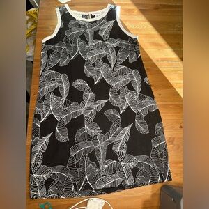 NWOT Peck & Peck Black & White Leaf Print Lined Linen Sleeveless Dress